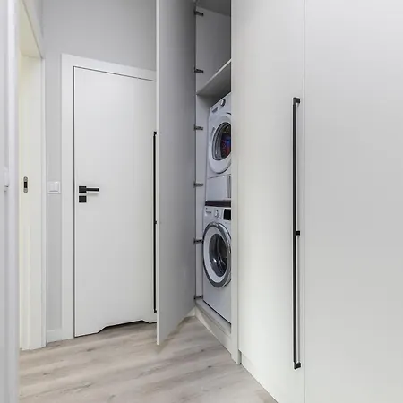 Superapart Herbu Janina 4, Wilanow, Szpital Medicover, Paley, Parking Warsaw Exterior photo