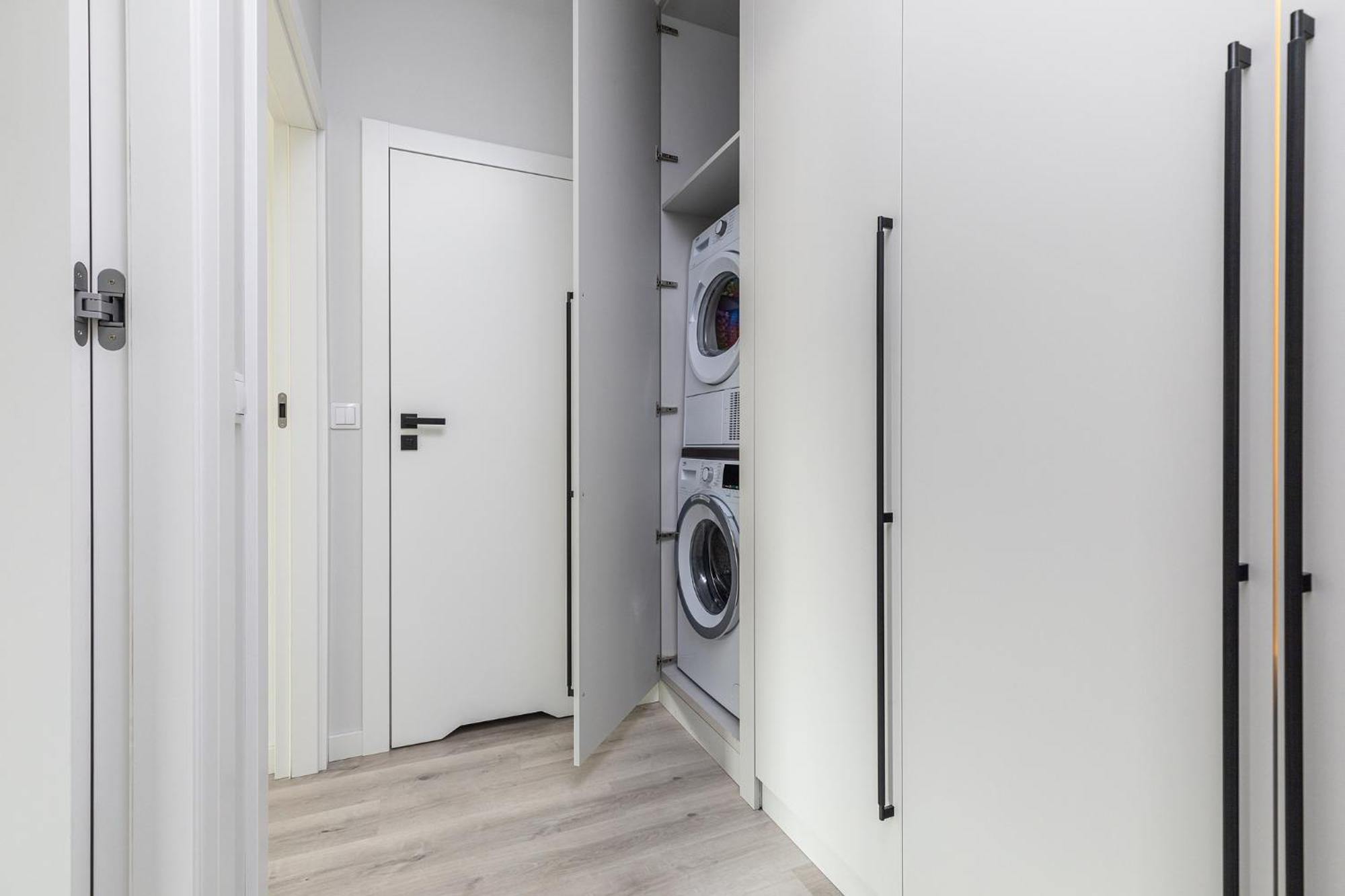 Superapart Herbu Janina 4, Wilanow, Szpital Medicover, Paley, Parking Apartment *